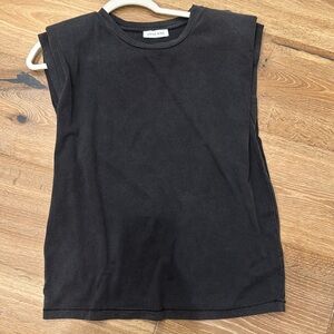 Anine Bing Tanner Padded Shoulder Tank
Faded black